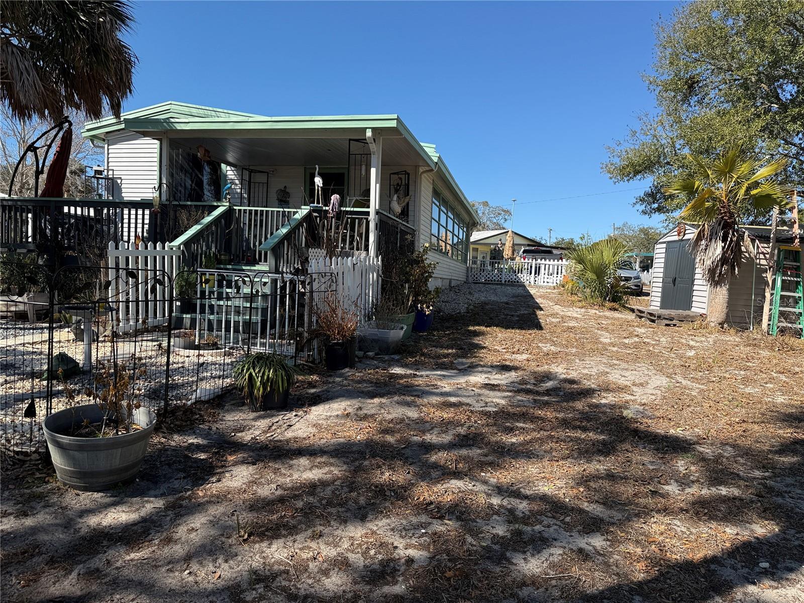 Image 21 of 27 For 9408 Cougar Drive