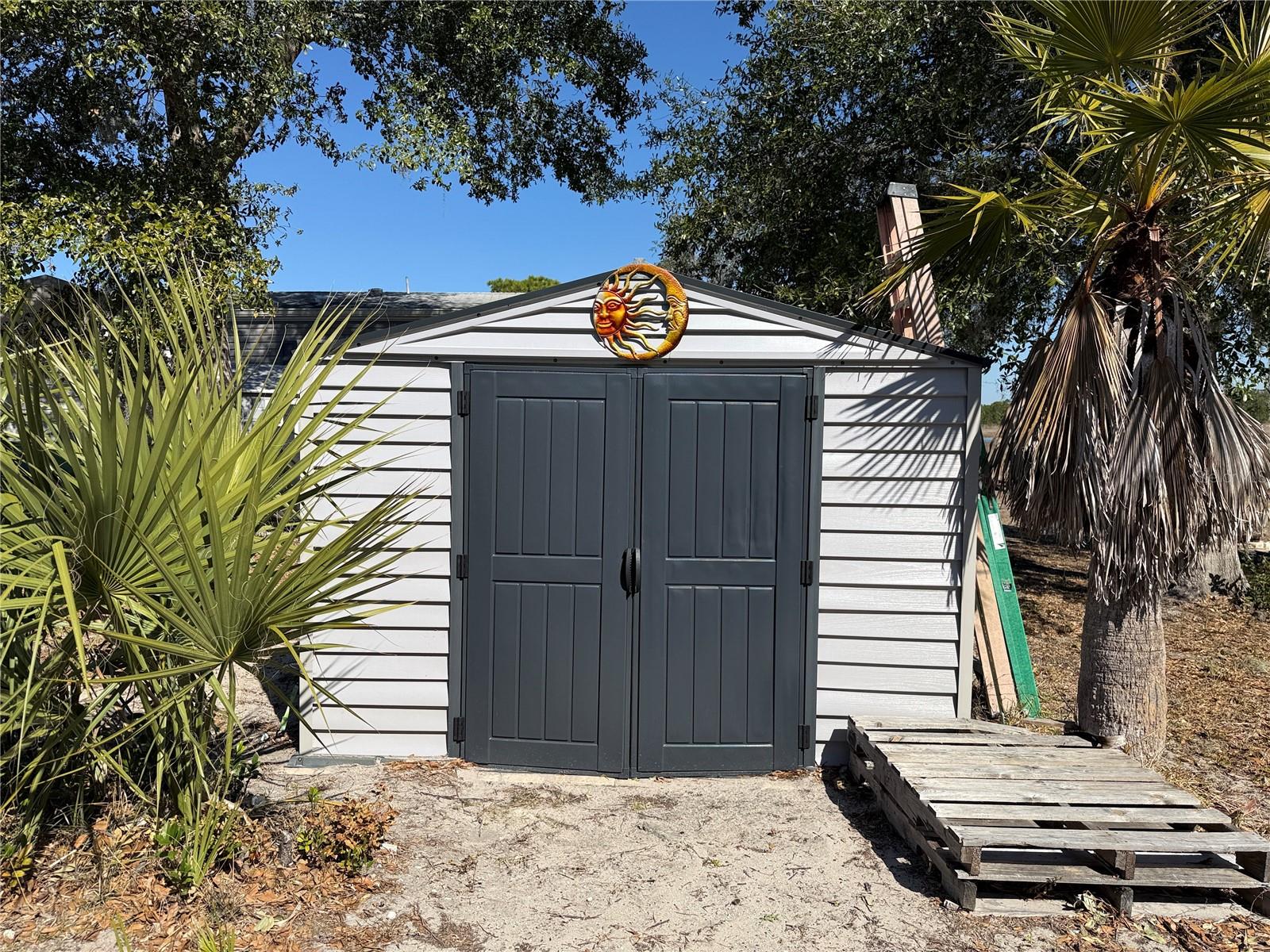 Image 22 of 27 For 9408 Cougar Drive