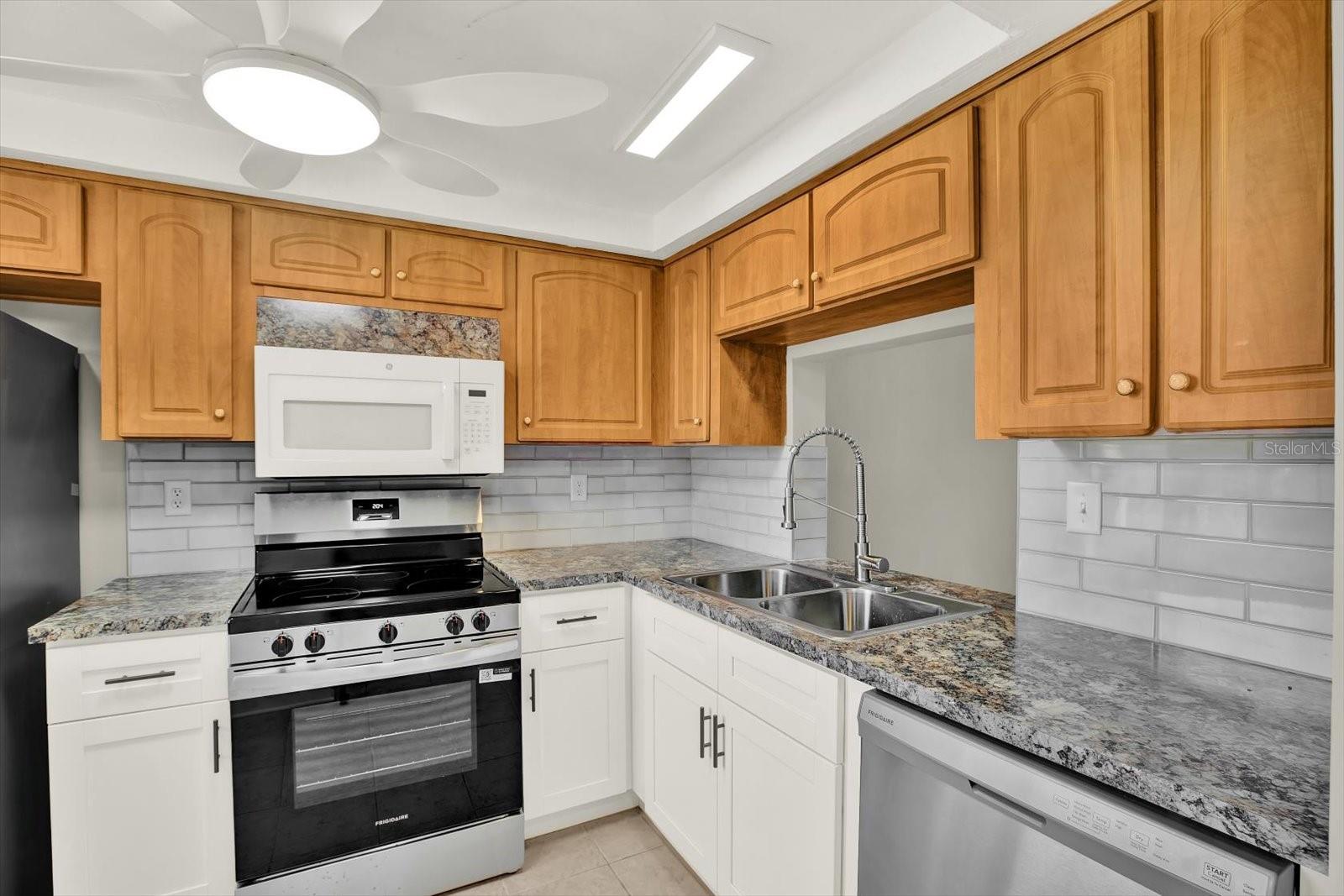 Image 4 of 27 For 4455 Rustic Drive