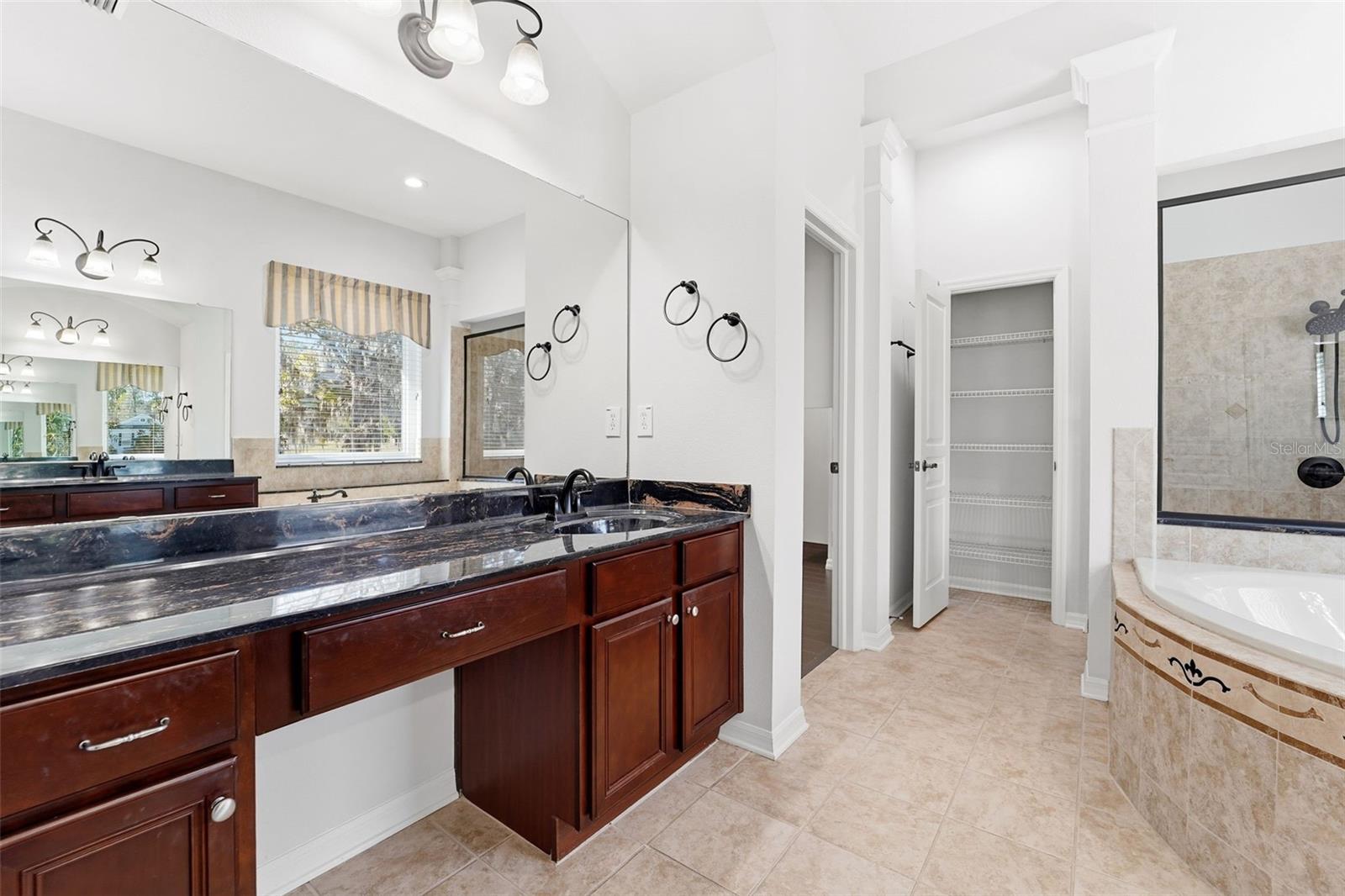 Image 20 of 44 For 19546 Mossy Oak Court