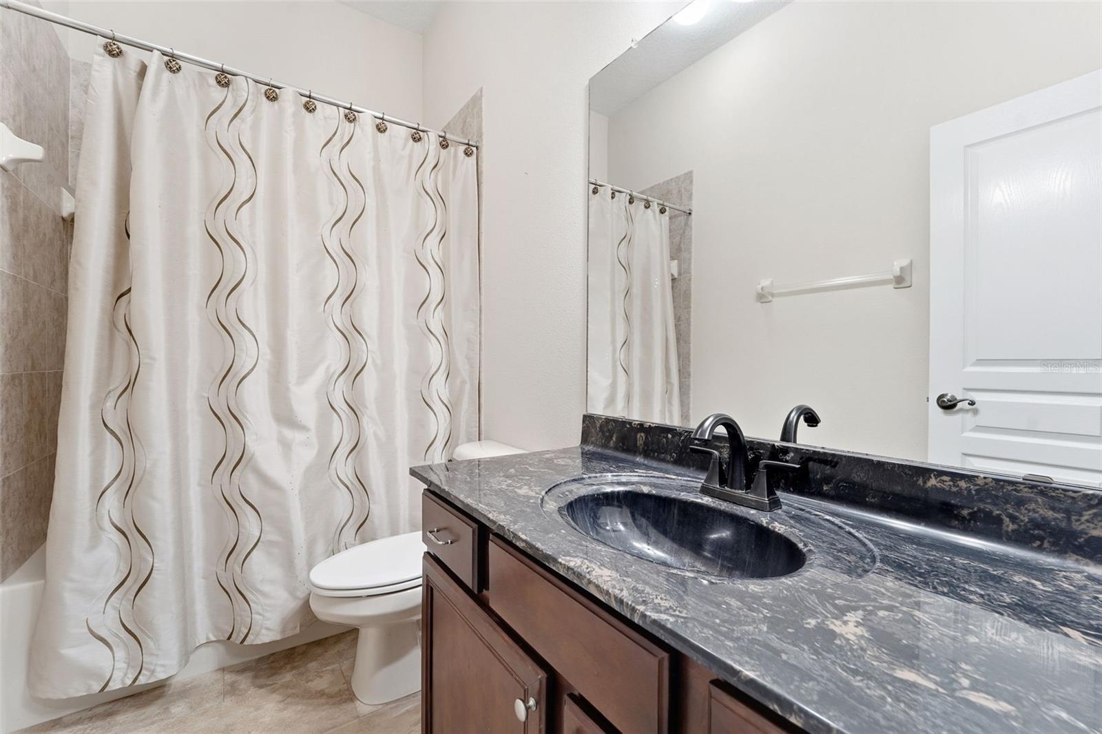 Image 27 of 44 For 19546 Mossy Oak Court