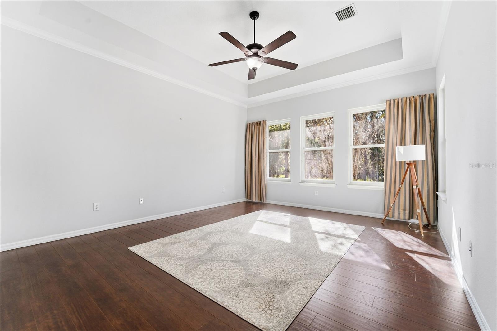 Image 28 of 44 For 19546 Mossy Oak Court