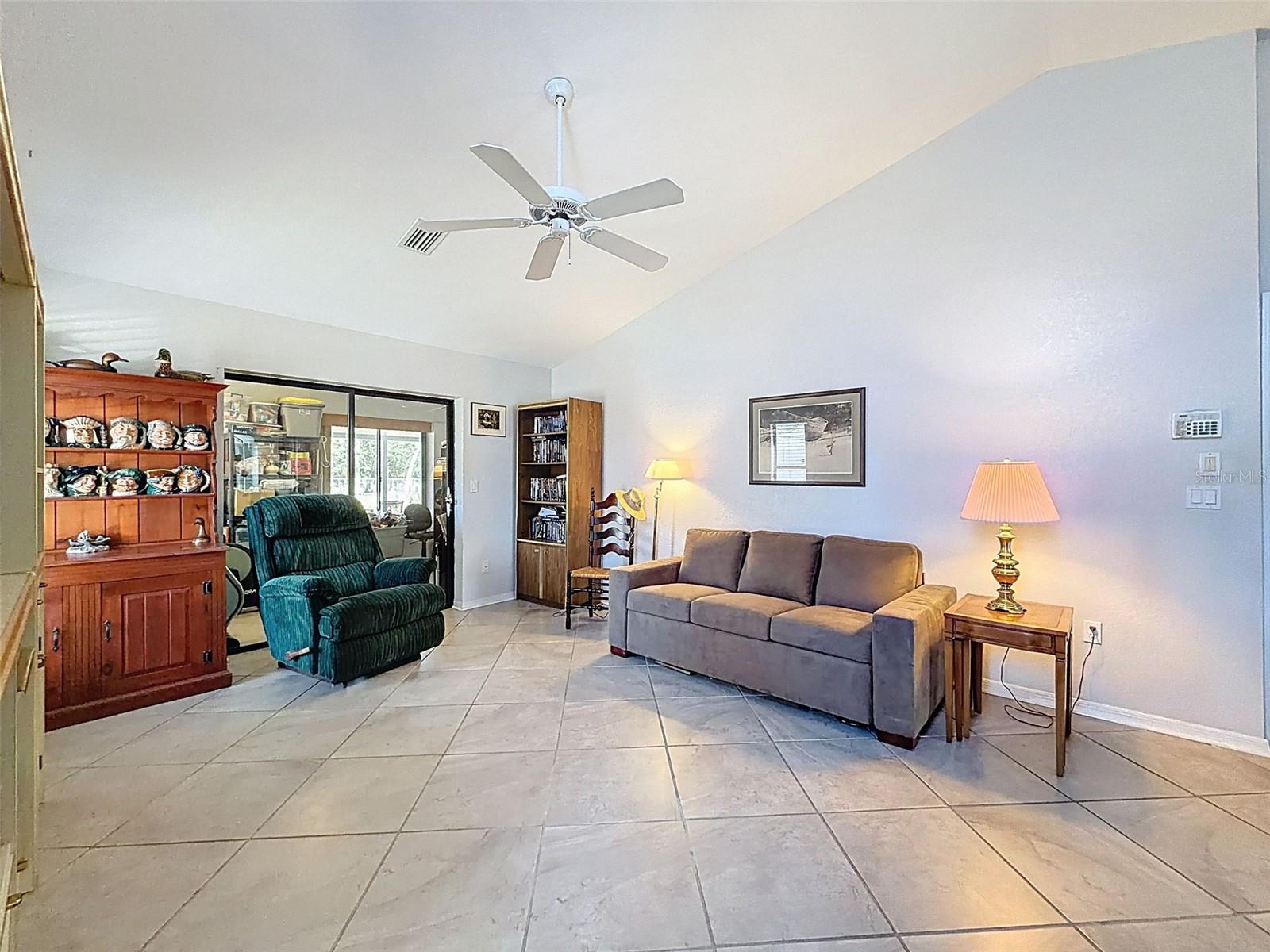 Image 10 of 39 For 12923 Oak Nut Street