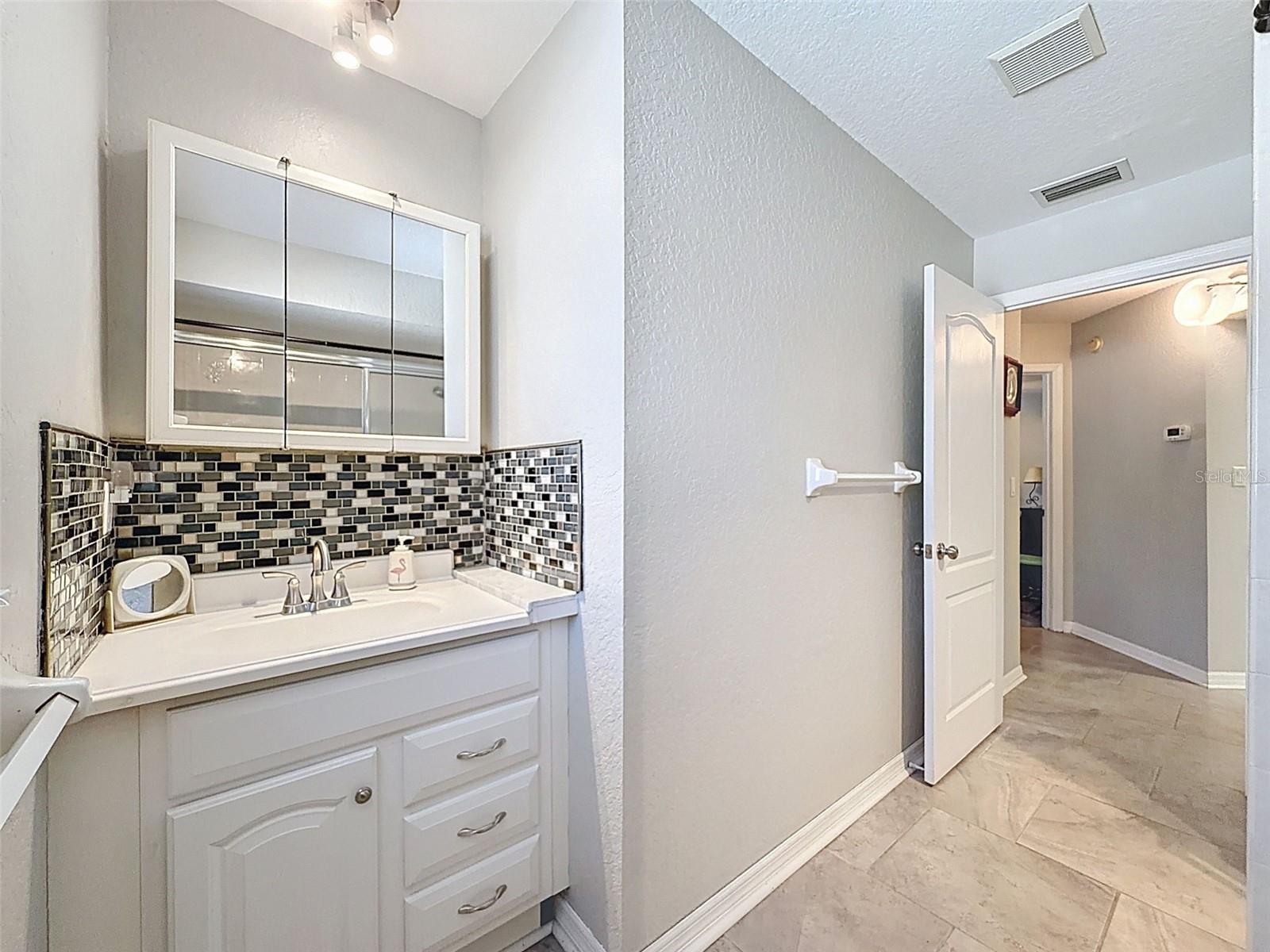 Image 20 of 39 For 12923 Oak Nut Street