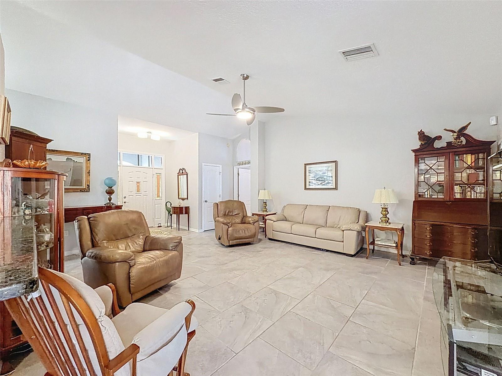 Image 9 of 39 For 12923 Oak Nut Street