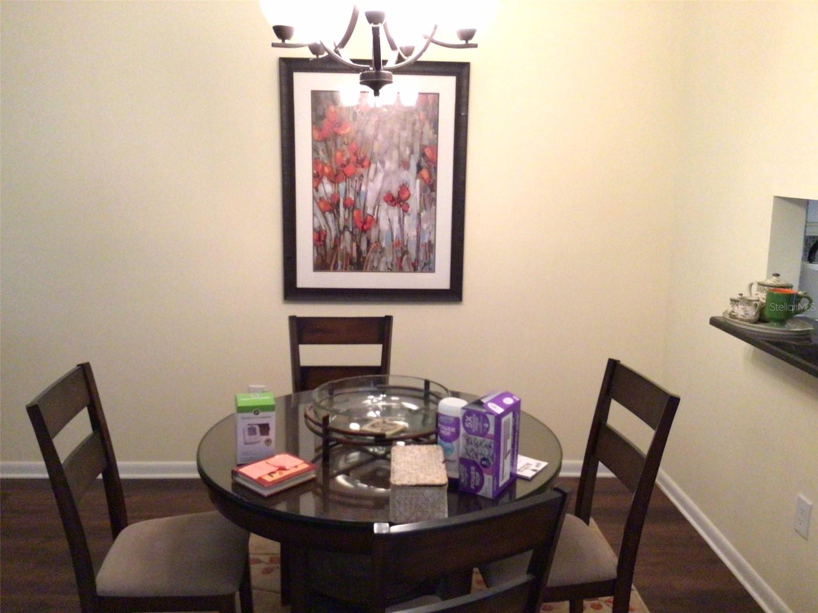 Listing photo id 11 for 3113 Lake Pine Way E