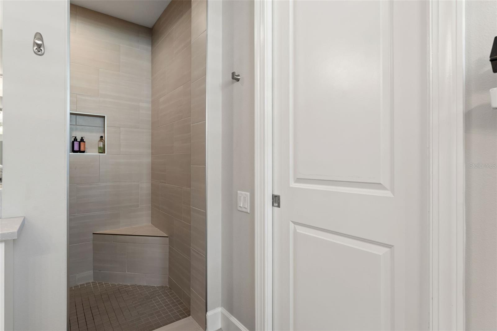 Image 29 of 75 For 4581 Majestic Hills Loop