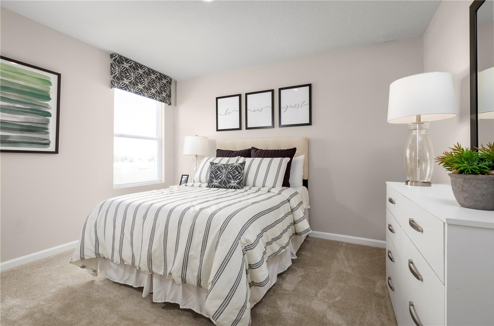 Image 11 of 16 For 548 171st Street E