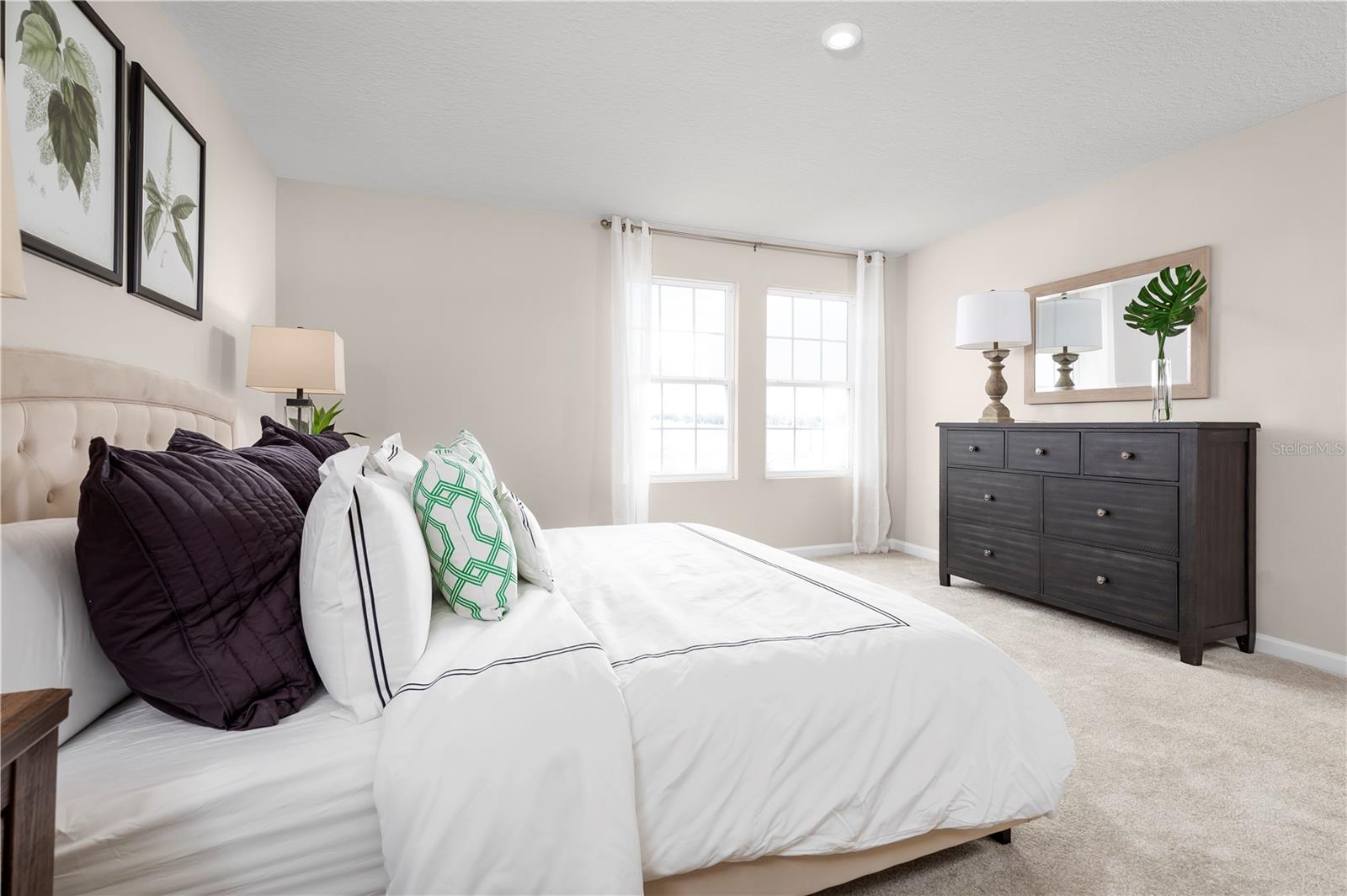 Image 8 of 16 For 548 171st Street E