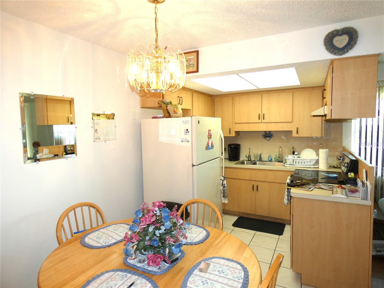 Image 6 of 15 For 4324 Tahitian Gardens Circle A