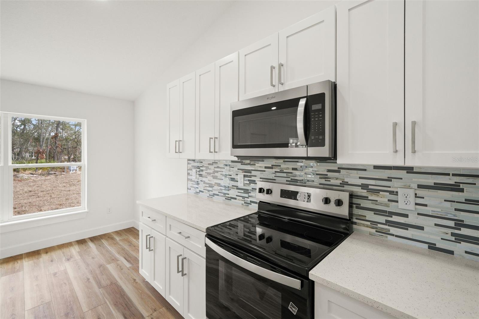 Listing photo id 8 for 14586 Mocking Wren Road