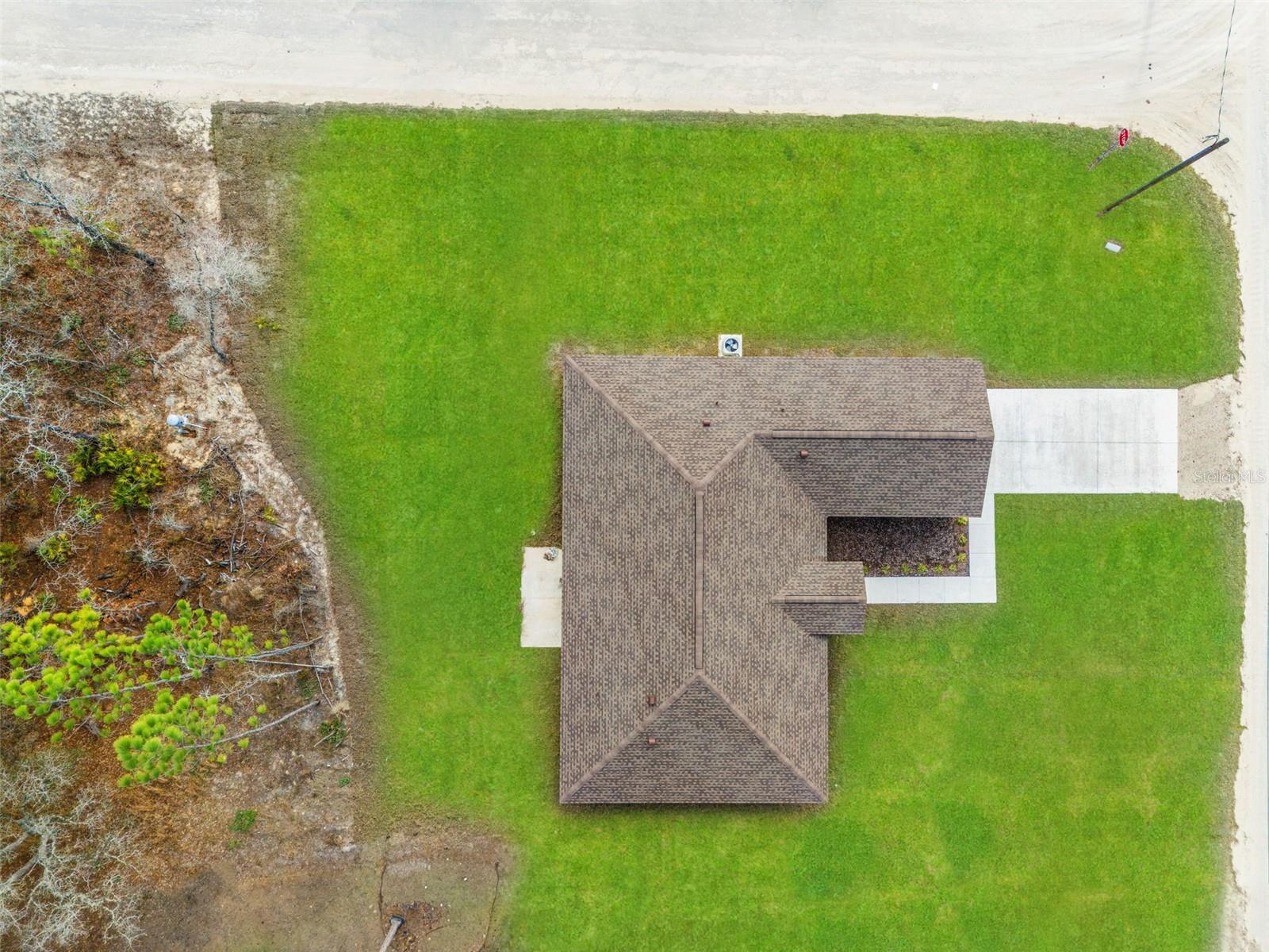 Listing photo id 53 for 14586 Mocking Wren Road