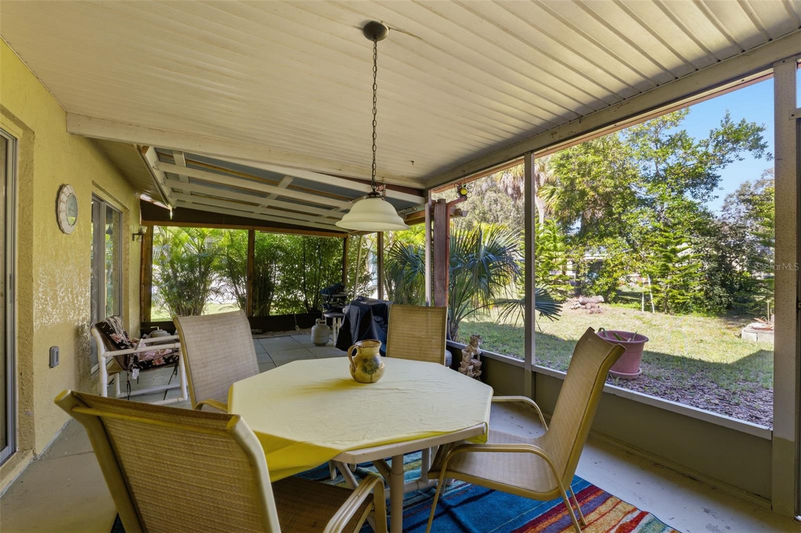 Image 22 of 64 For 8035 Gleneagle Drive