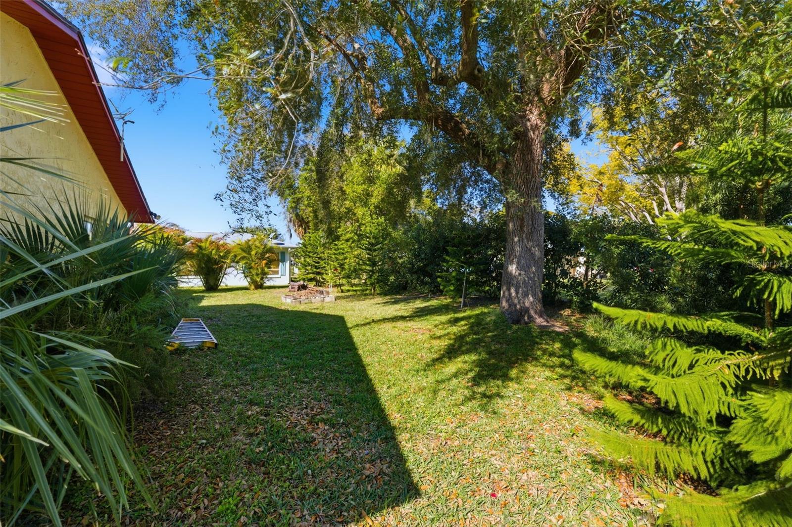 Image 26 of 64 For 8035 Gleneagle Drive