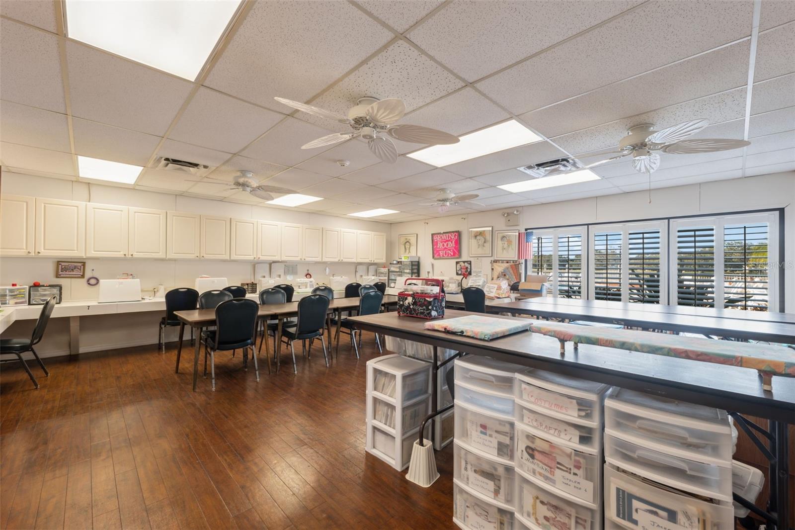 Image 44 of 64 For 8035 Gleneagle Drive