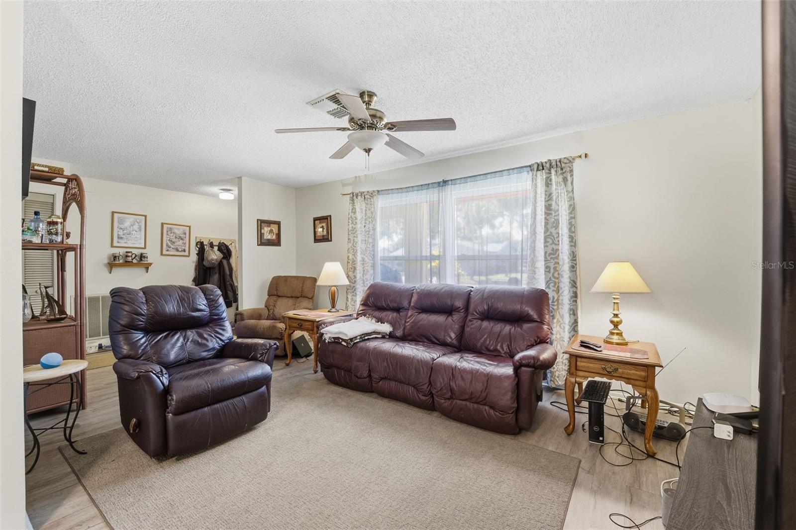 Image 5 of 64 For 8035 Gleneagle Drive