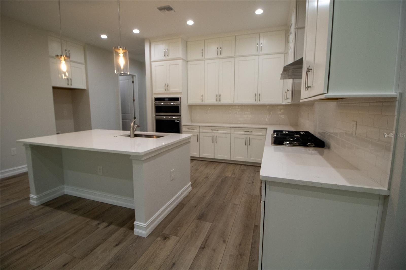 Image 17 of 55 For 3970 Southern Valley Loop