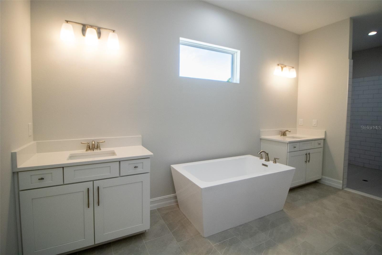 Image 24 of 55 For 3970 Southern Valley Loop