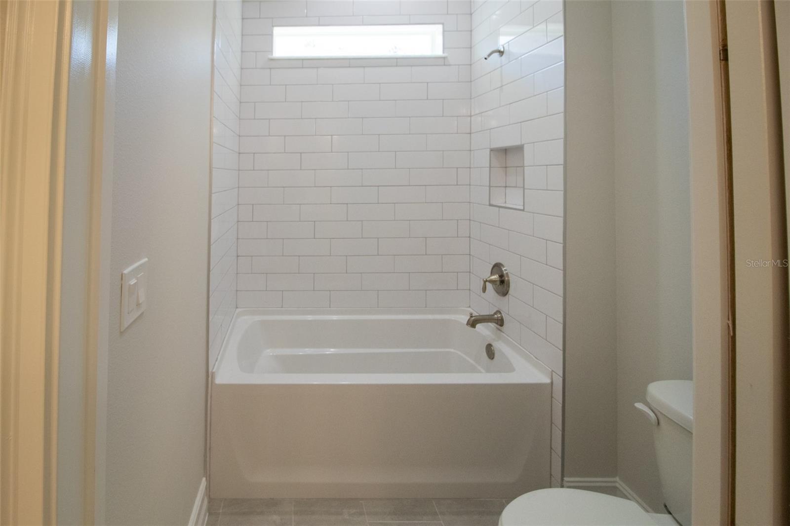 Image 34 of 55 For 3970 Southern Valley Loop