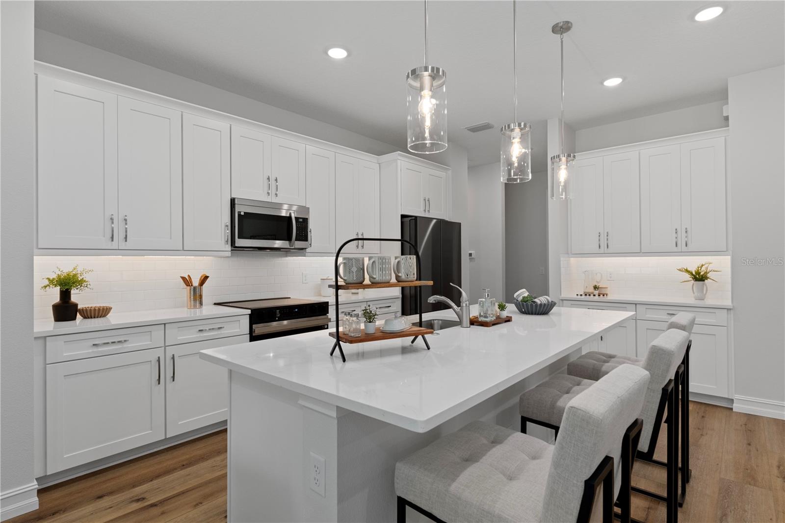 Image 13 of 50 For 5188 Cliff Drive