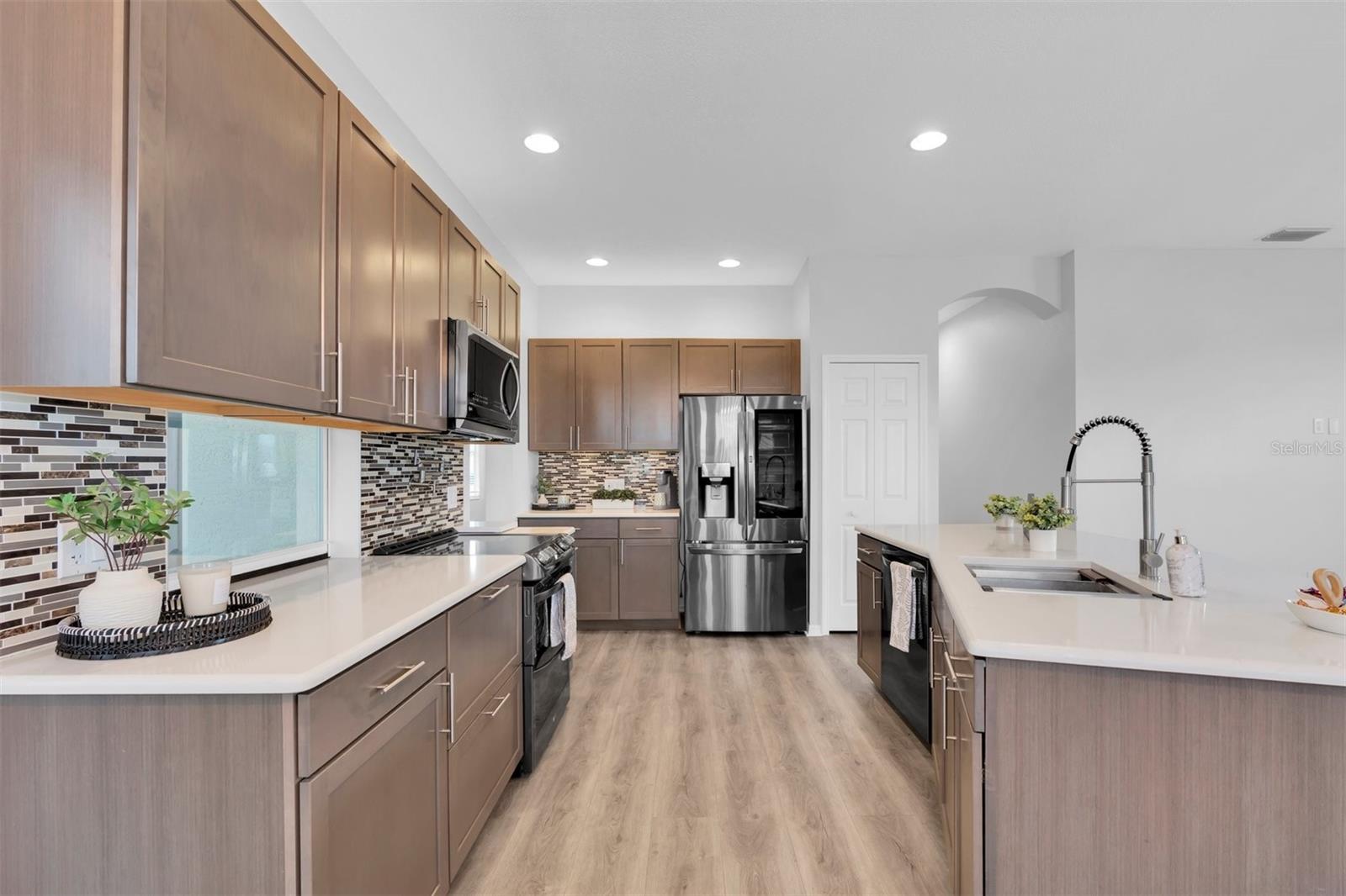 Image 12 of 42 For 11429 Hidden Cove Ct.