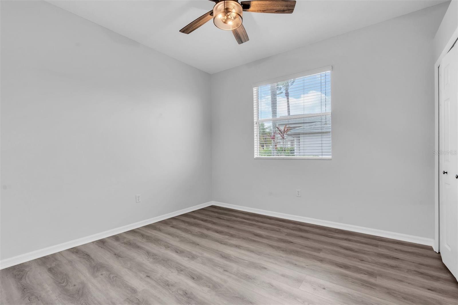 Image 24 of 42 For 11429 Hidden Cove Ct.