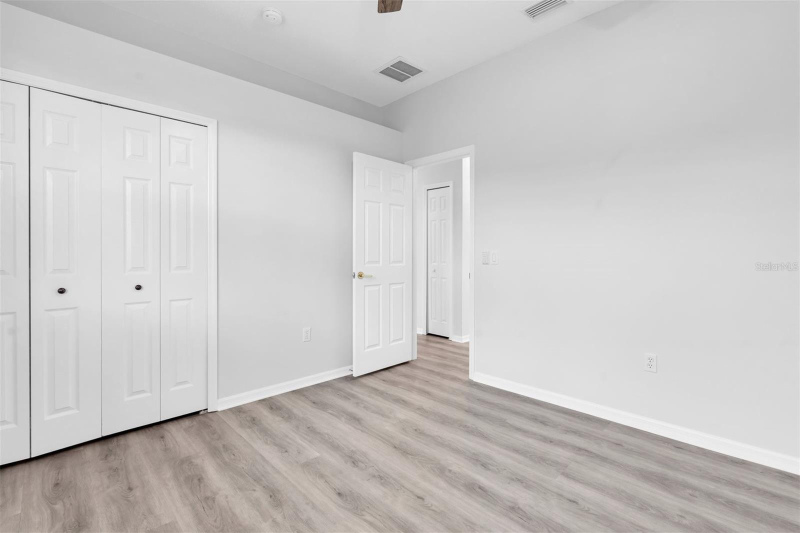 Image 25 of 42 For 11429 Hidden Cove Ct.