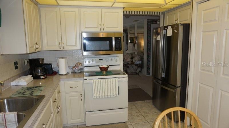 Image 4 of 32 For 12917 Wedgewood Way C