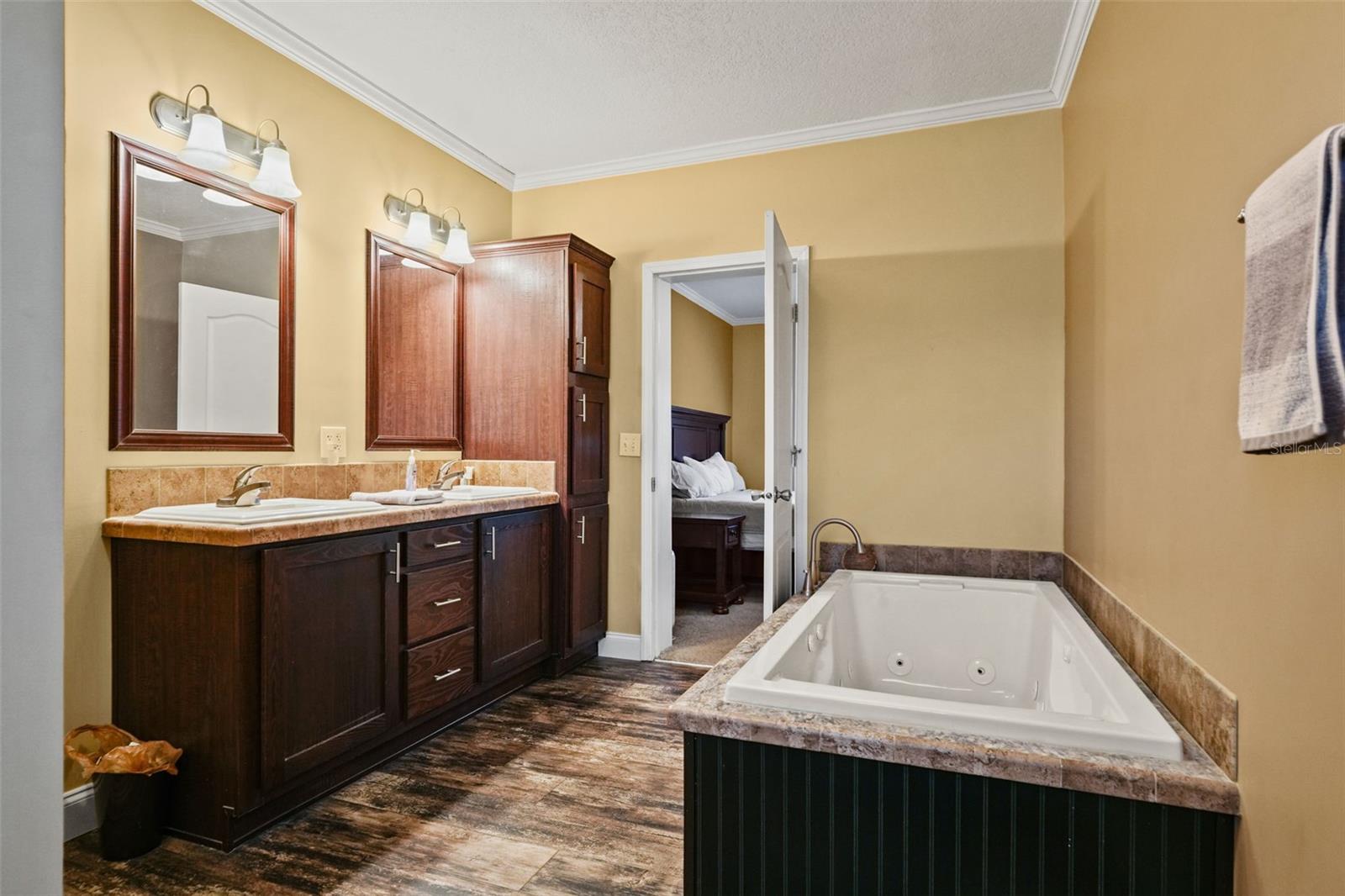 Image 21 of 47 For 2621 C 478a  