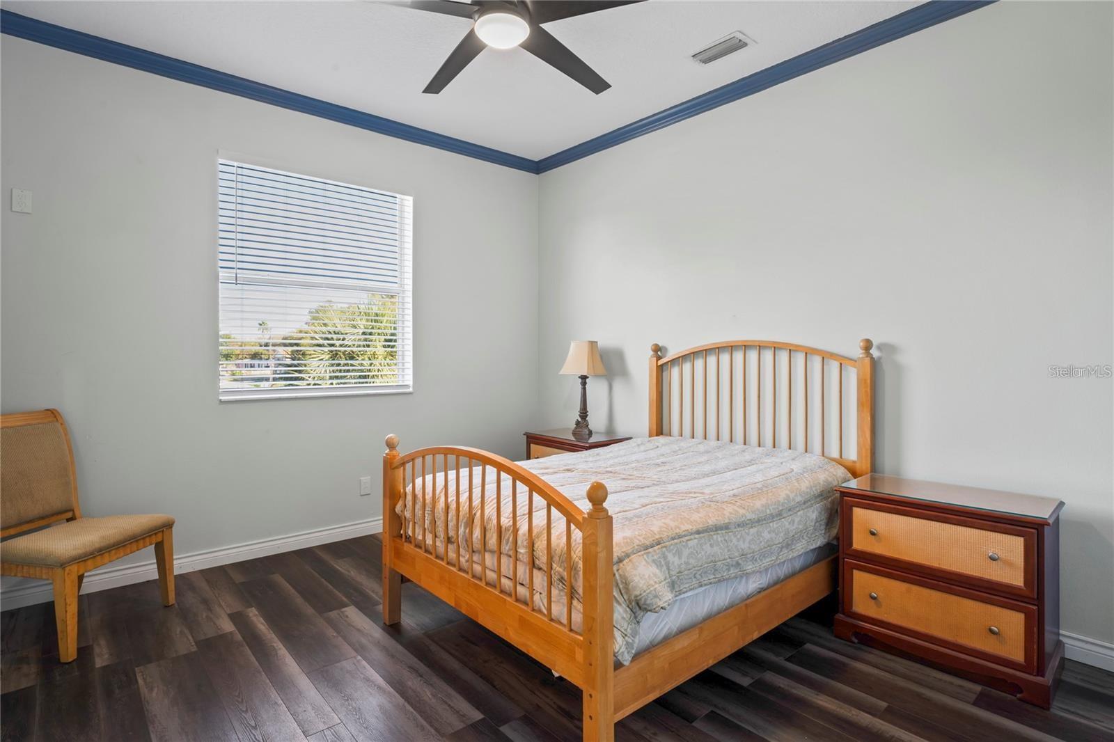 Image 34 of 47 For 6131 Central Avenue