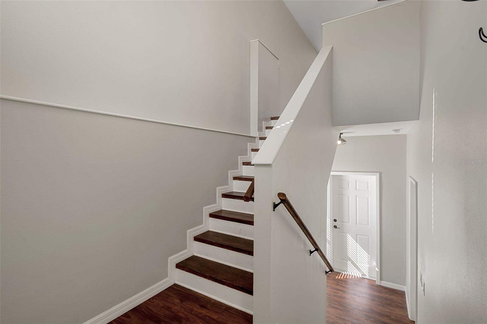 Image 13 of 79 For 3209 Rose Arbor Drive