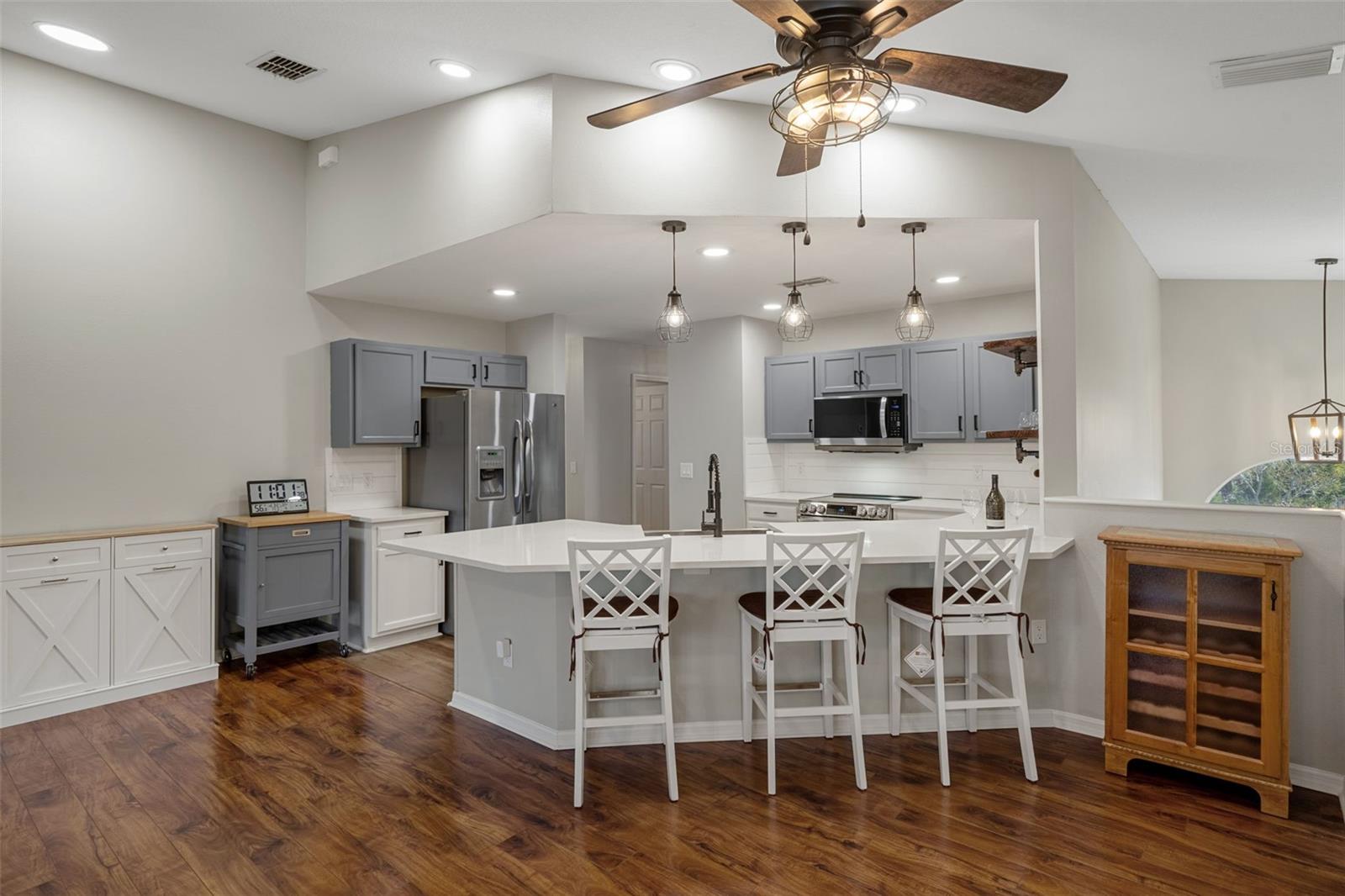 Image 21 of 79 For 3209 Rose Arbor Drive