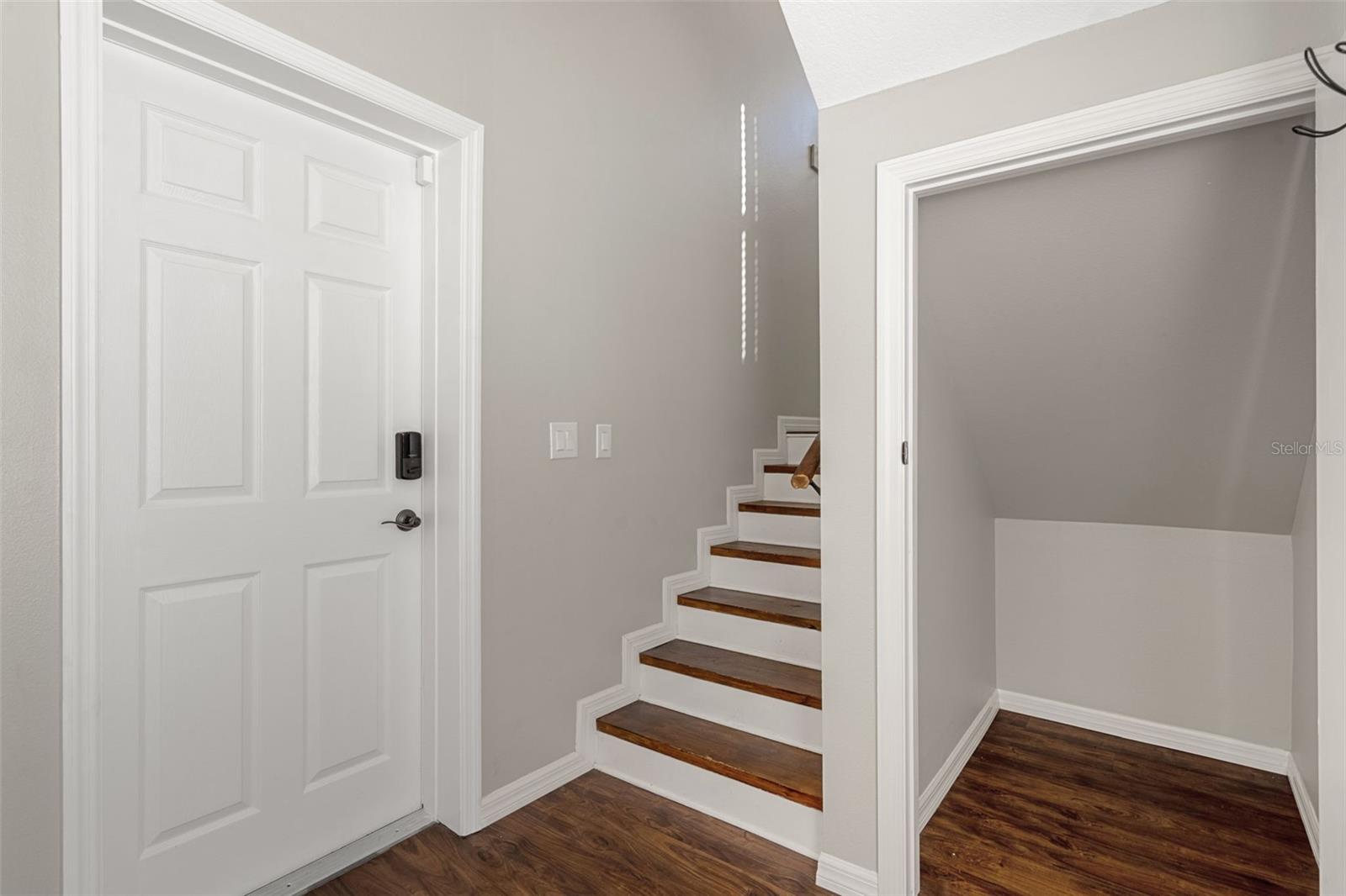 Image 47 of 79 For 3209 Rose Arbor Drive