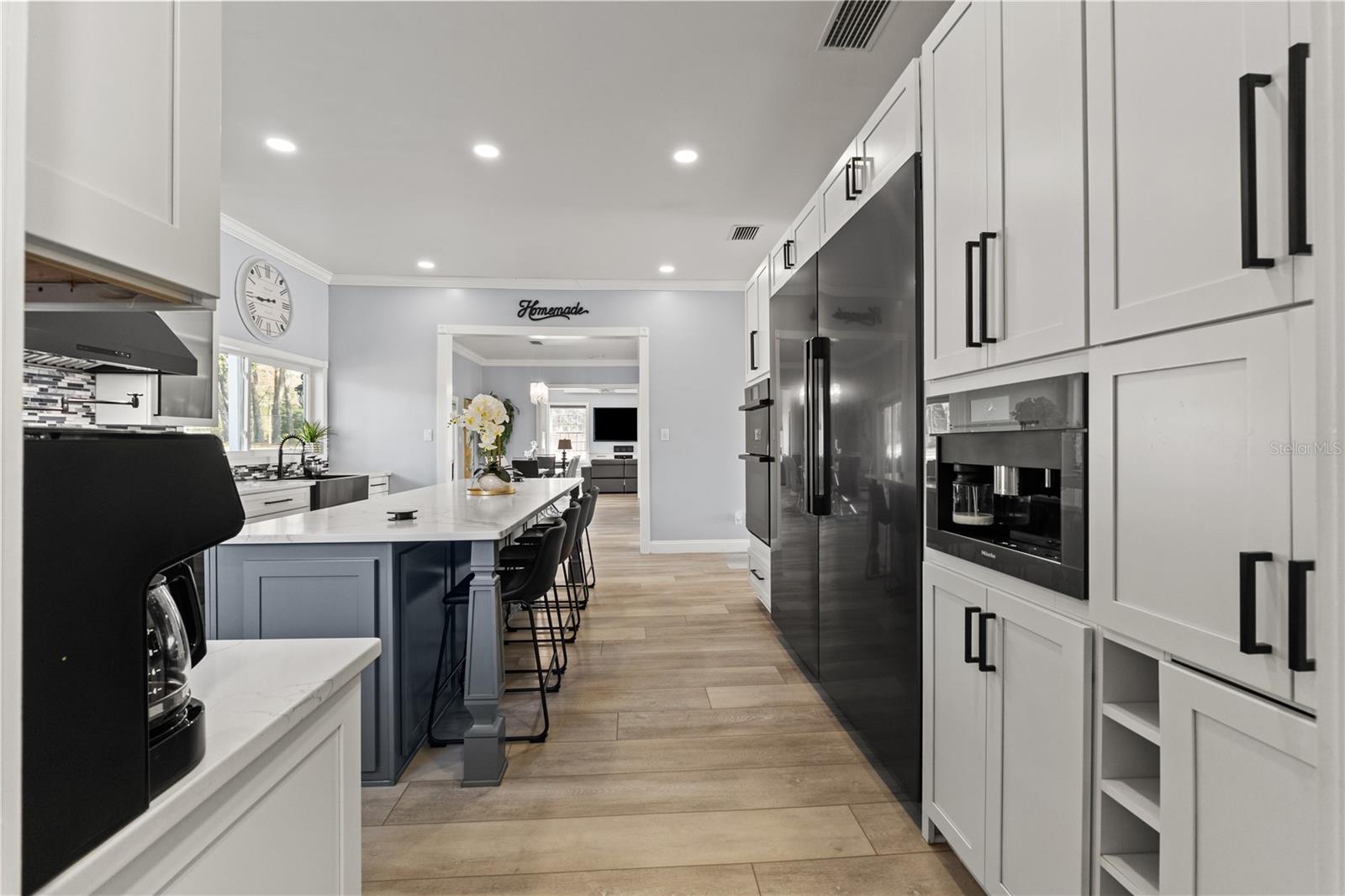 Image 13 of 88 For 14485 Switch Back Road