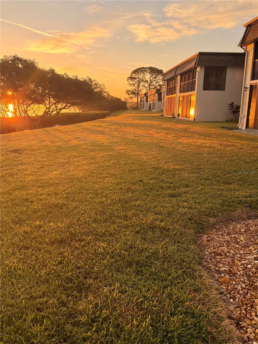 Image 4 of 14 For 2980 Haines Bayshore Road 124