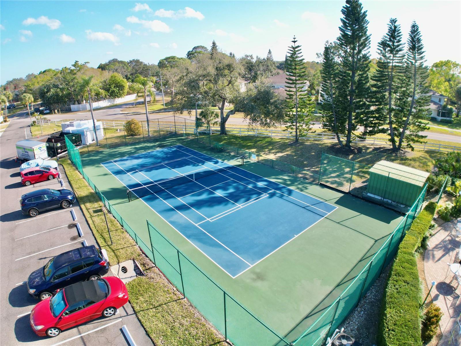 Image 8 of 14 For 2980 Haines Bayshore Road 124