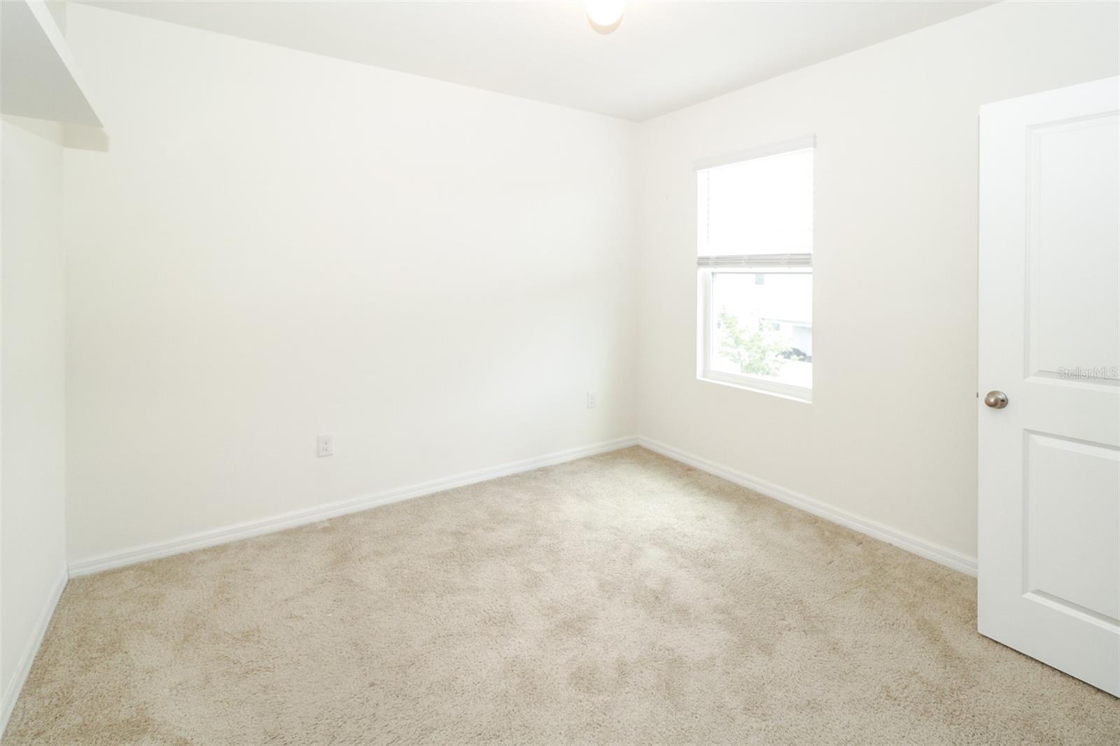 Image 10 of 39 For 16200 Silent Sands Lane