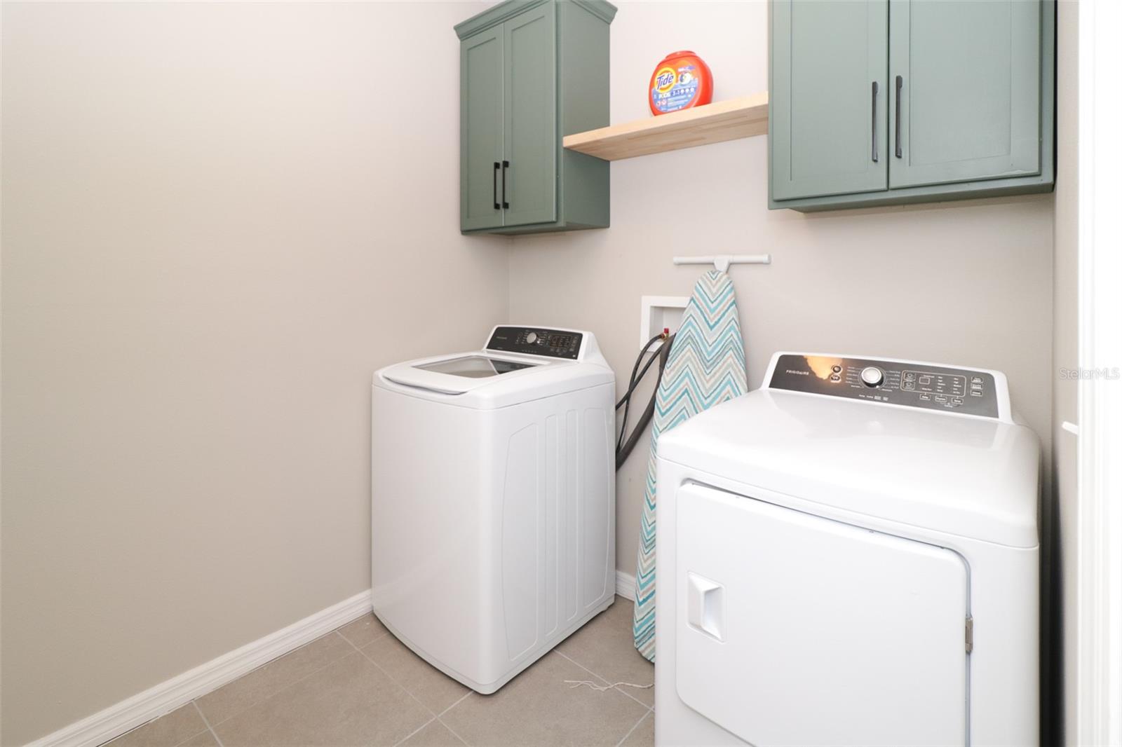 Image 12 of 39 For 16200 Silent Sands Lane