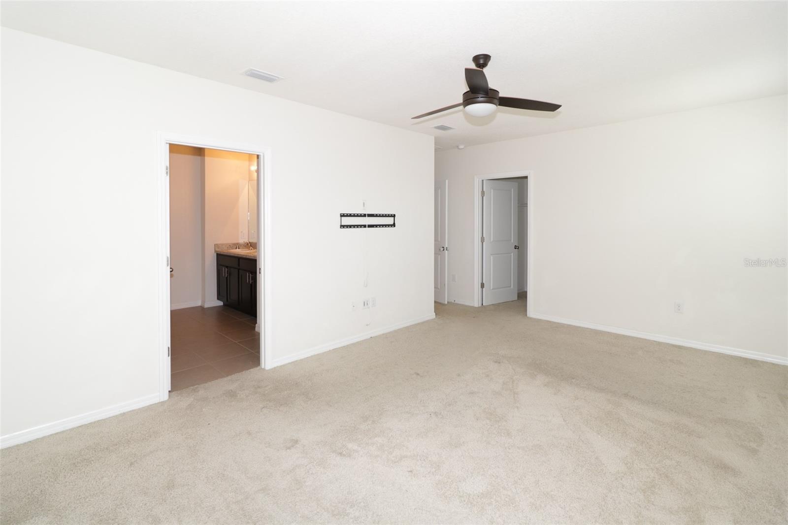 Image 5 of 39 For 16200 Silent Sands Lane