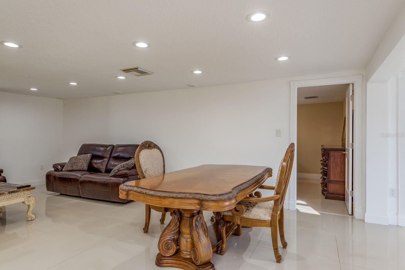 Image 11 of 34 For 3339 Honeymoon Lane