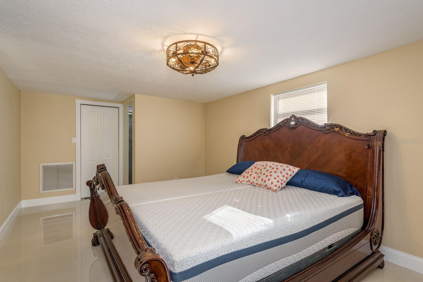 Image 20 of 34 For 3339 Honeymoon Lane