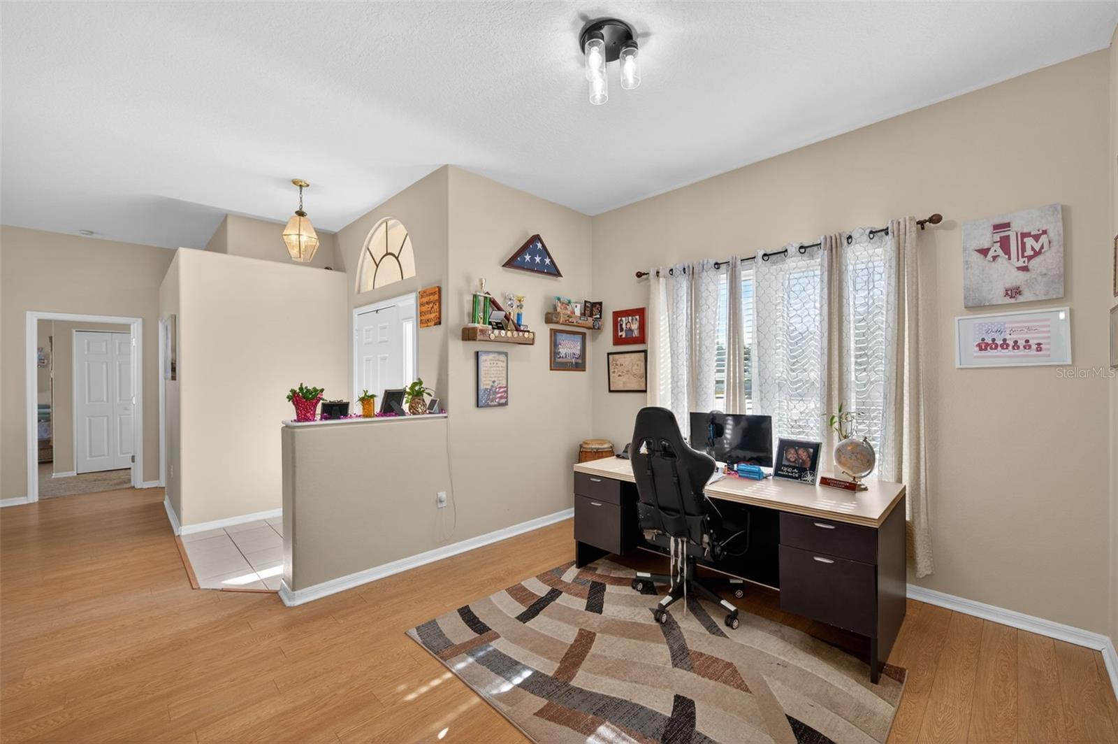 Image 11 of 99 For 8539 Coral Creek Loop