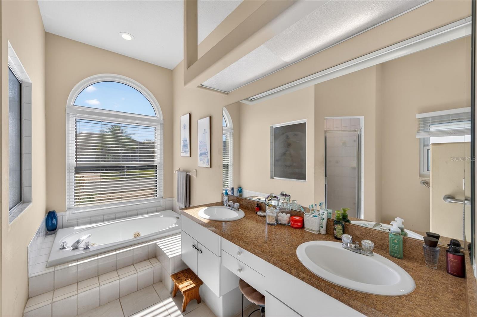 Image 39 of 99 For 8539 Coral Creek Loop