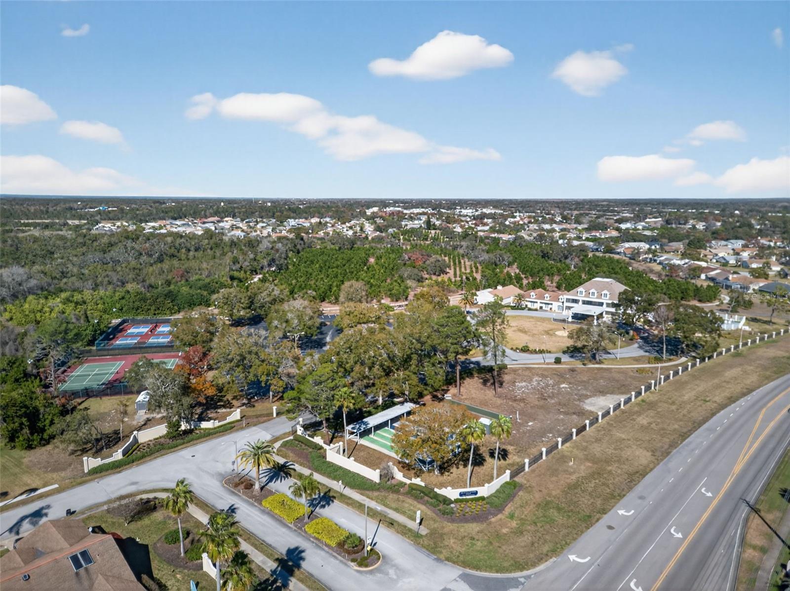 Image 87 of 99 For 8539 Coral Creek Loop