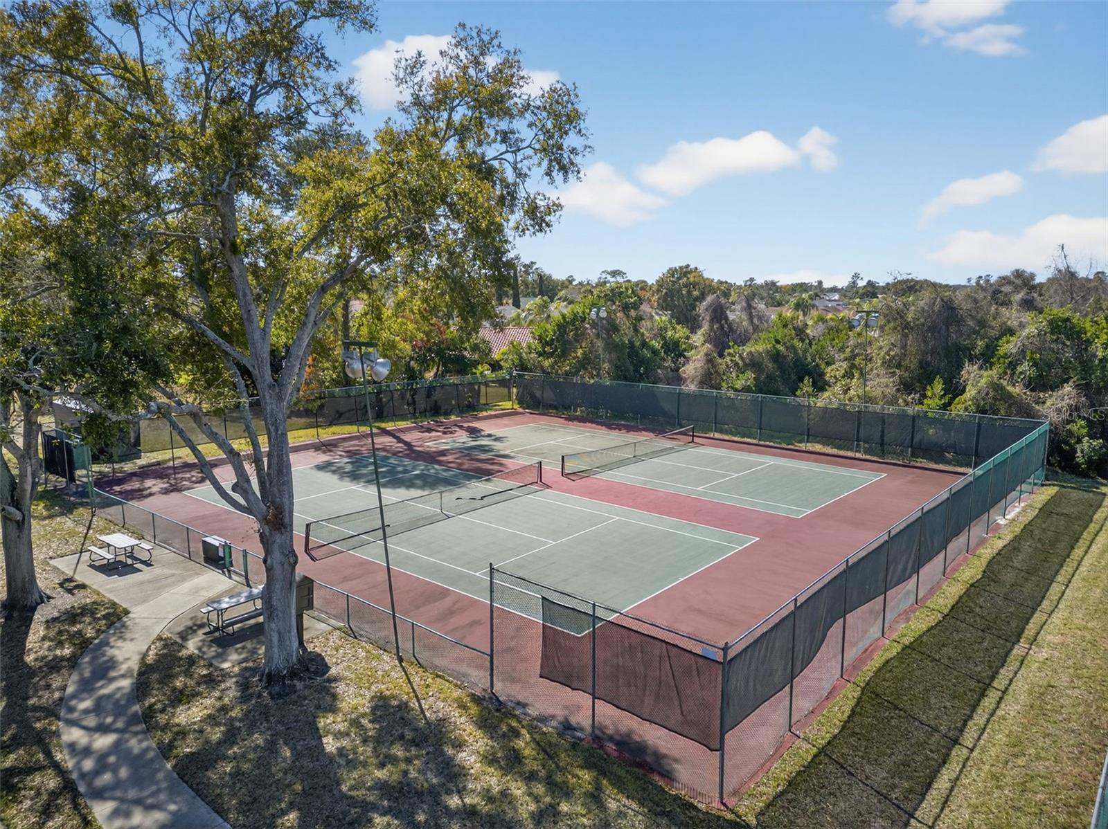 Image 91 of 99 For 8539 Coral Creek Loop