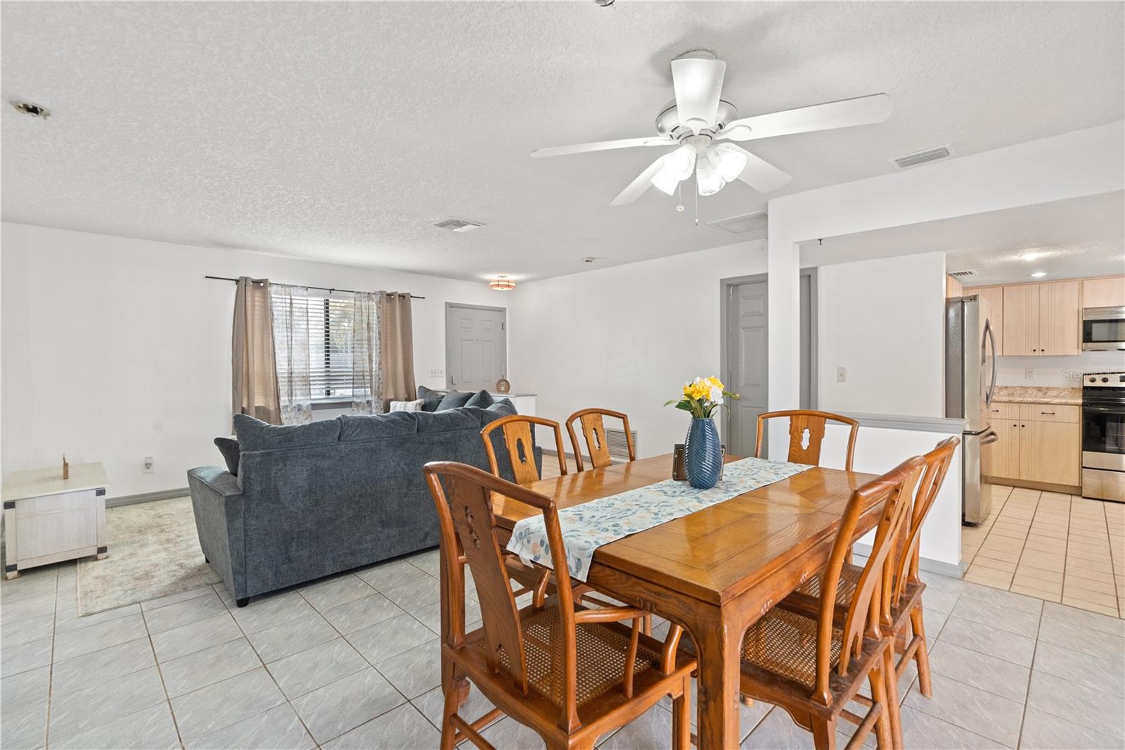 Image 3 of 26 For 60 Durham Court