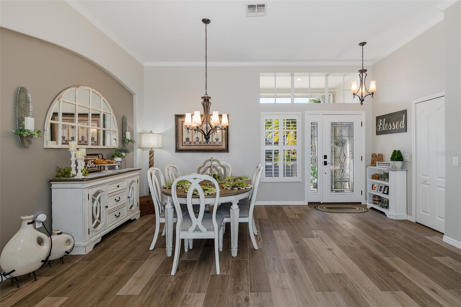 Image 6 of 82 For 1710 Lakestone Drive