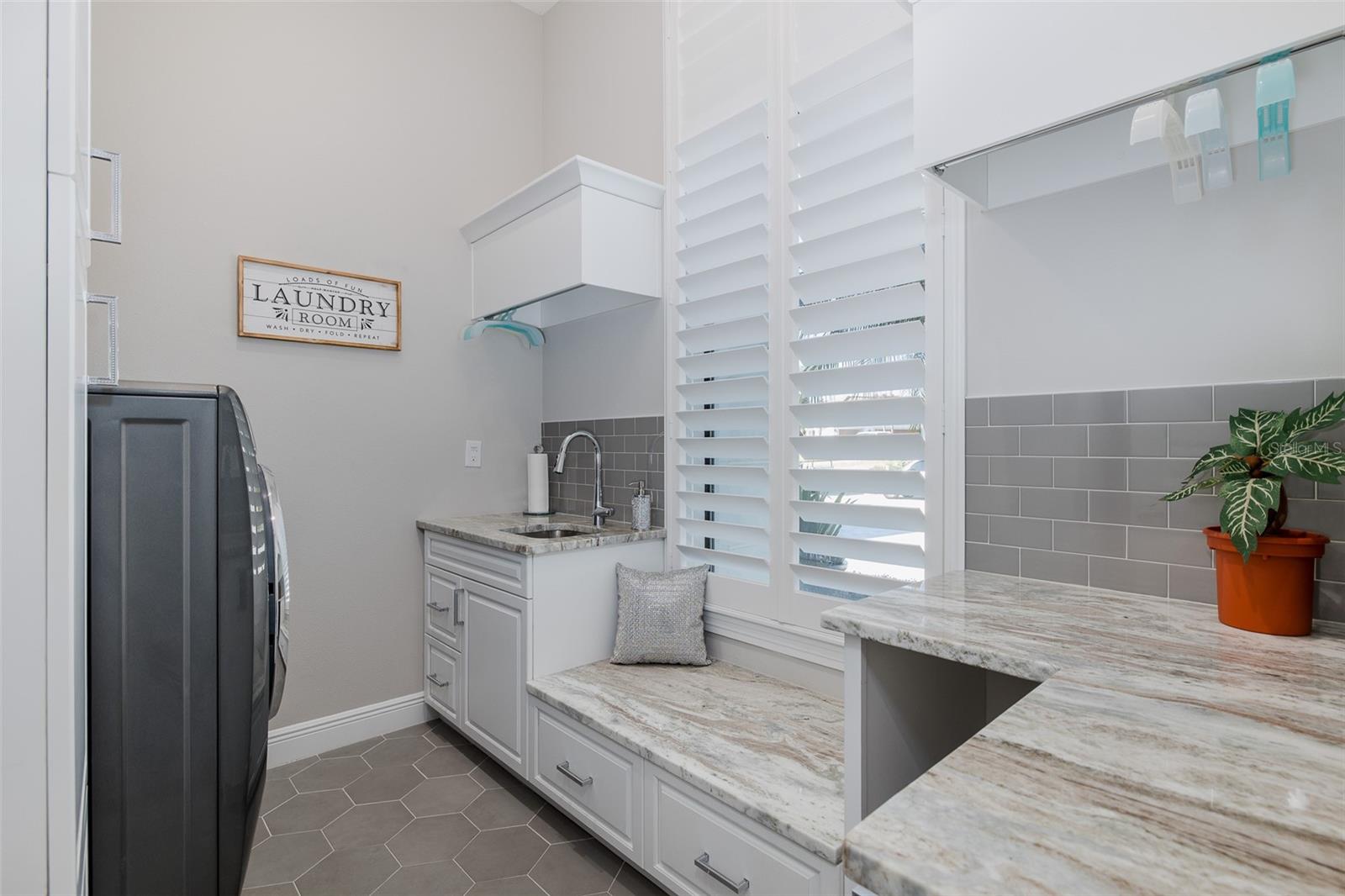 Image 39 of 100 For 1222 Almeria Drive