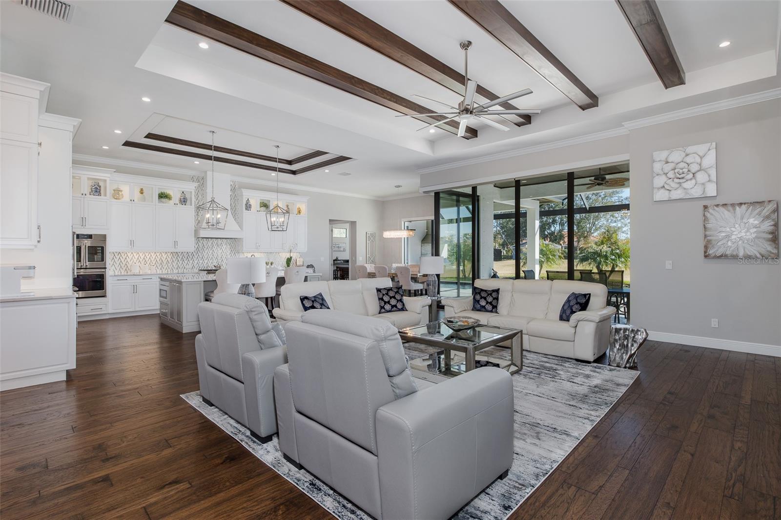 Image 7 of 100 For 1222 Almeria Drive