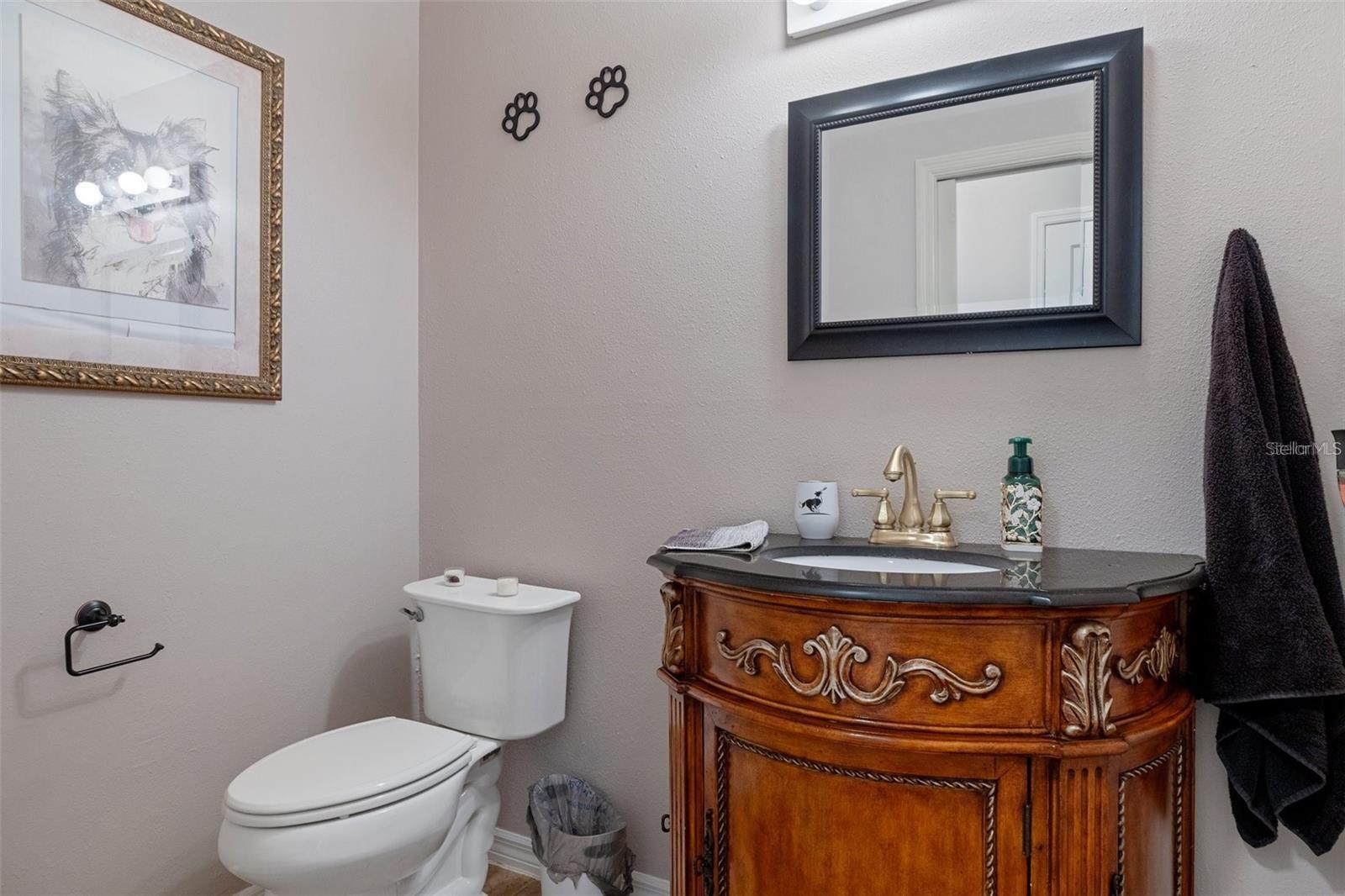 Image 19 of 37 For 6475 Laurel Oak Drive